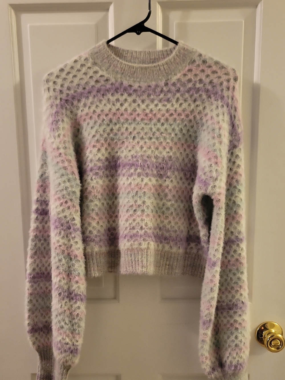 Vigoss Pastel Lavender & Cream Crewneck Sweater